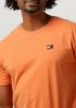 Tommy Jeans Oranje T shirt Tjm Clsc Tommy Xs Badge Tee online kopen
